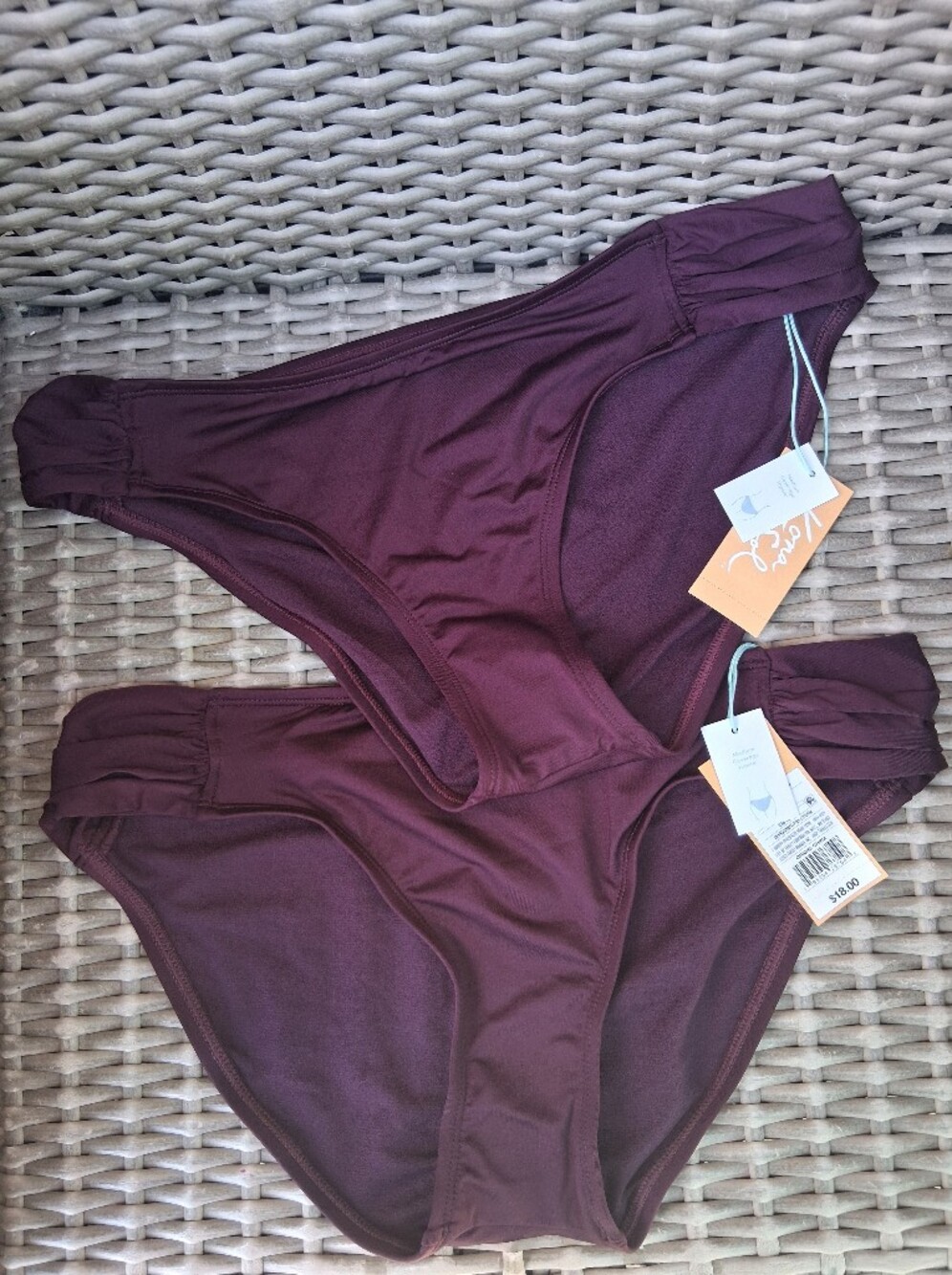 Two Pieces Seamless Bikini Panties - Deep Plum